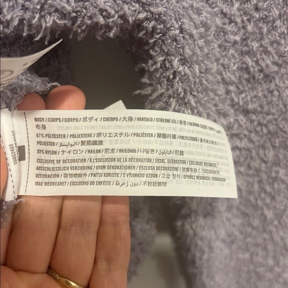 Hollister Lavender Fluffy Zip-Up Sweater Size XS - Picture 3 of 7